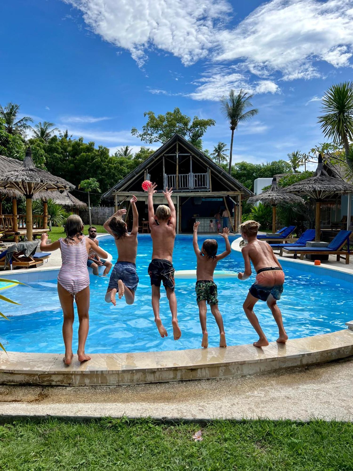 Captain Goodtimes Hotel 3*